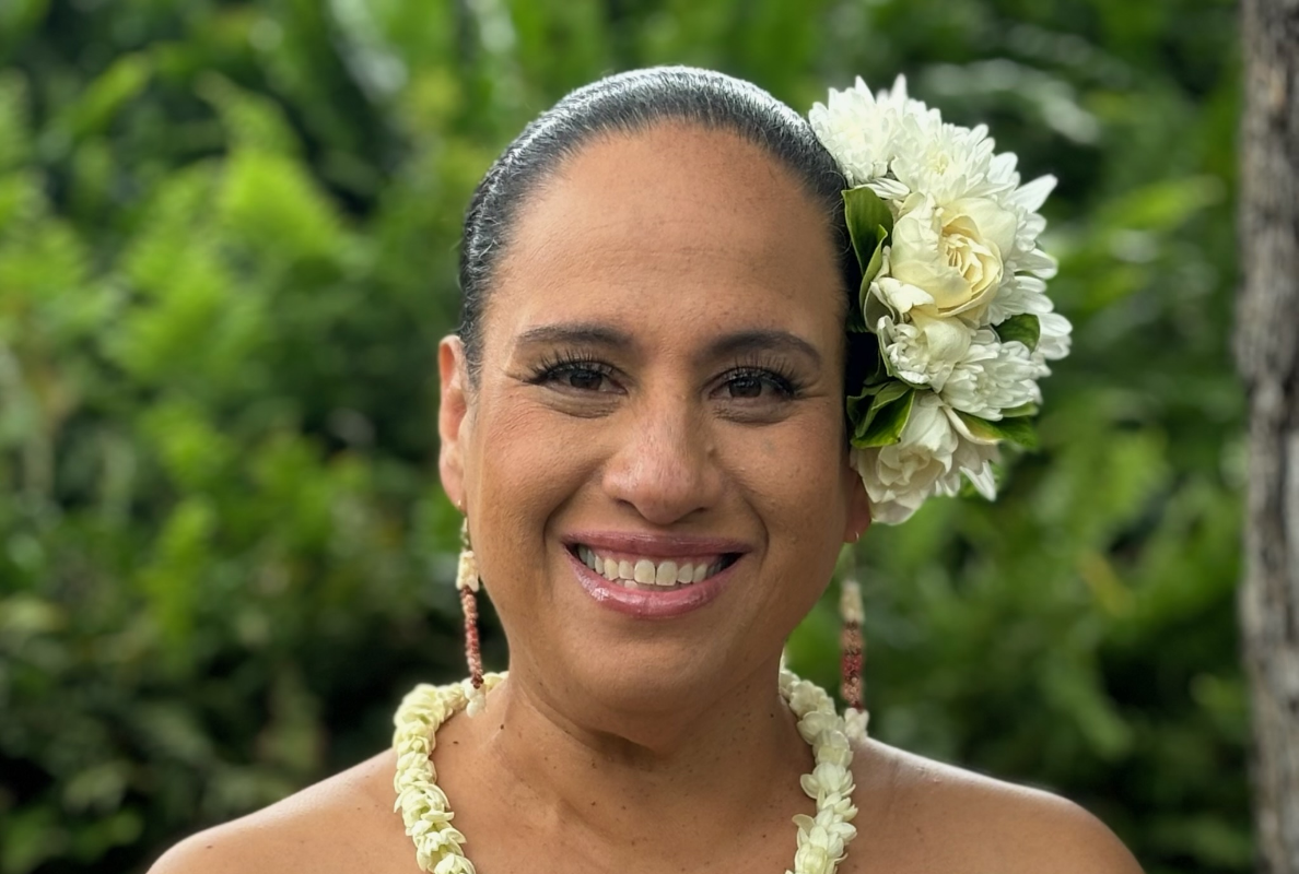 Kumu Hula Tracie Lopes